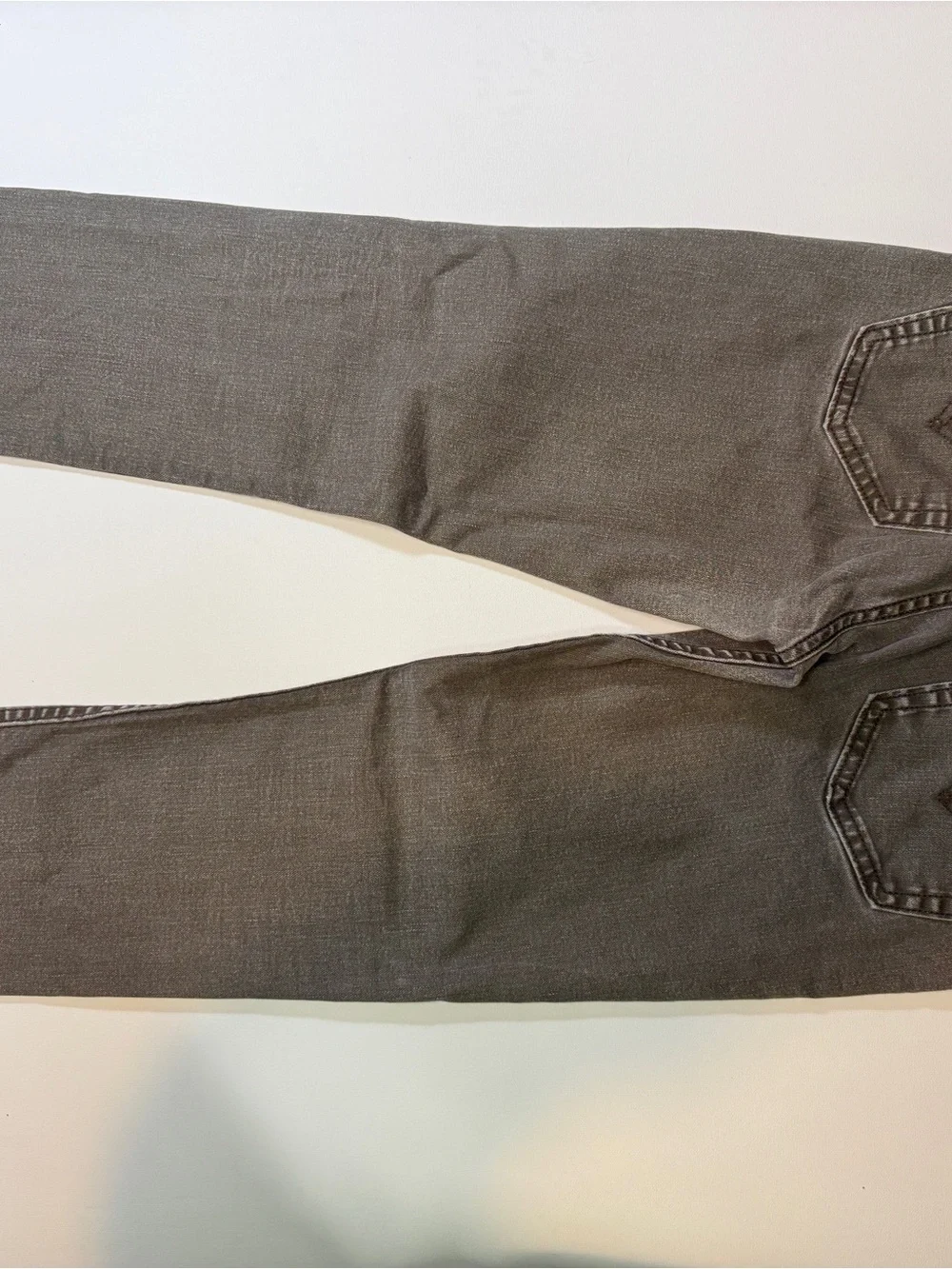 Levi's Light Grey‎ Denim Jeans with Contrast Stitching